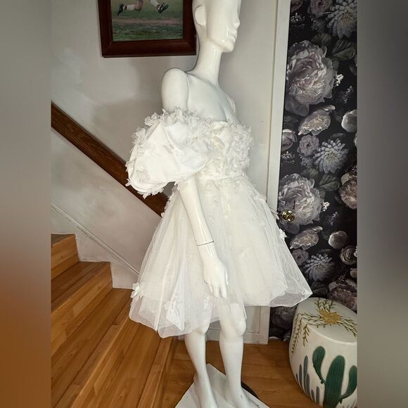 BHLDN Cleo Off-The-Shoulder Mini Dress/ size 2 - Picture 9 of 10